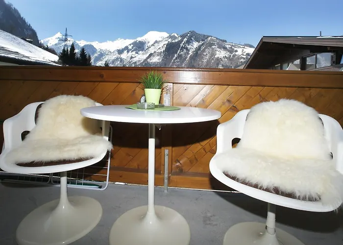 アパート Domizil Maria カプルーン